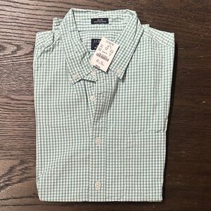 J. Crew Men's Green Gingham Button-Down Shirt